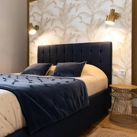 Magnolia : Superbe Deux-pieces Quartier Du Chateau * Pau