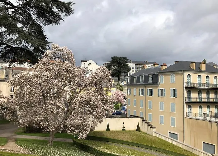 Apartamento Magnolia : Superbe Deux-pieces Quartier Du Chateau